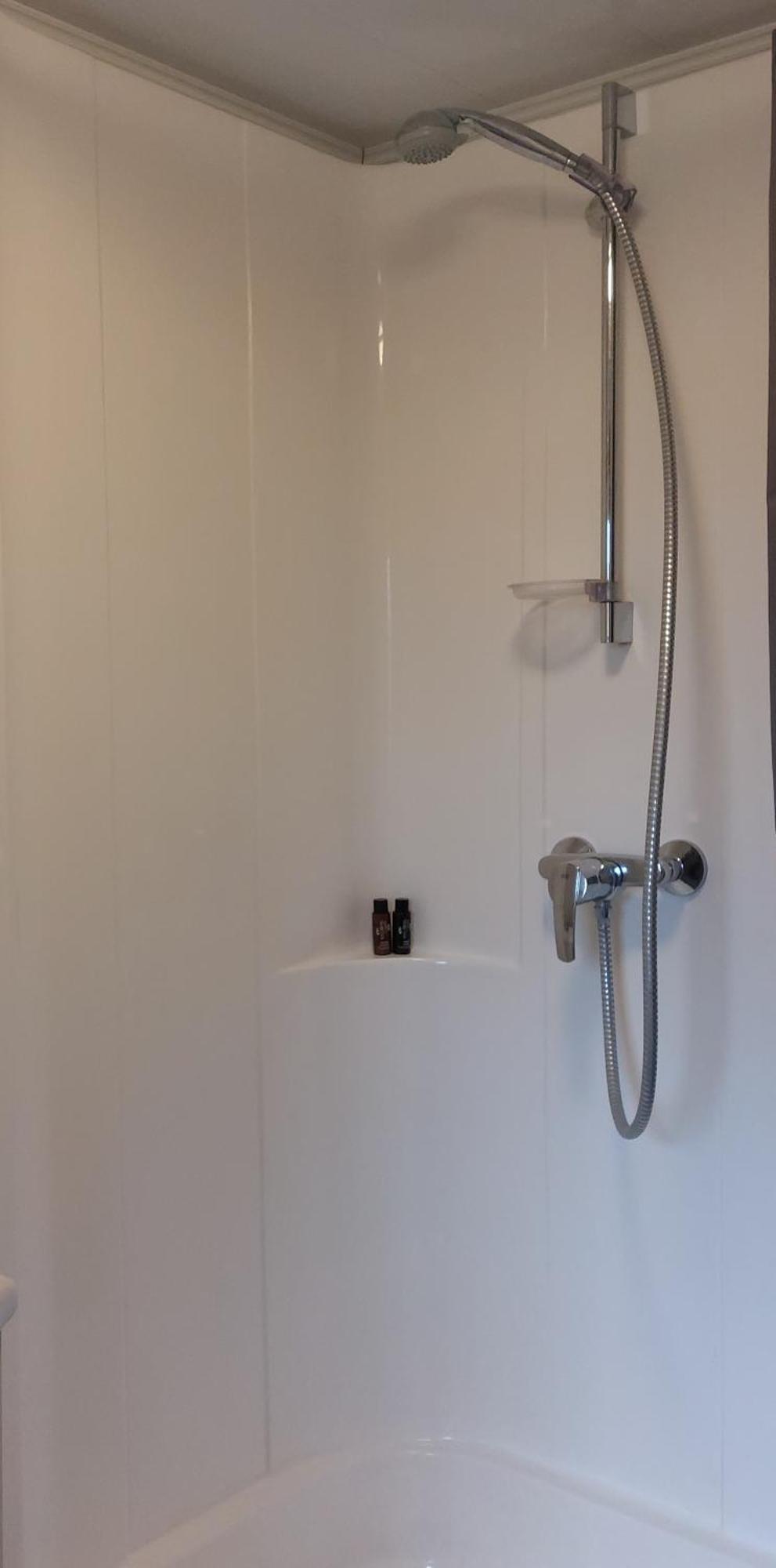 Zeeuwse Chalet Voor 2 Personen Serooskerke  Luaran gambar